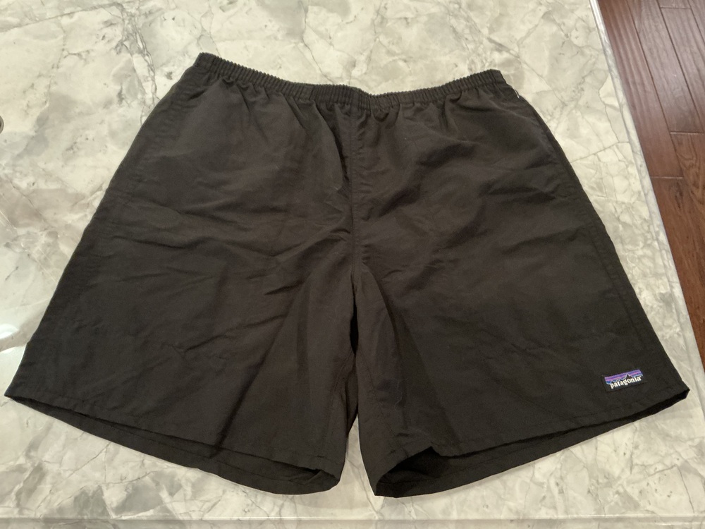 Patagonia Men’s Baggies Longs 7” Black Shorts Size Large NWT